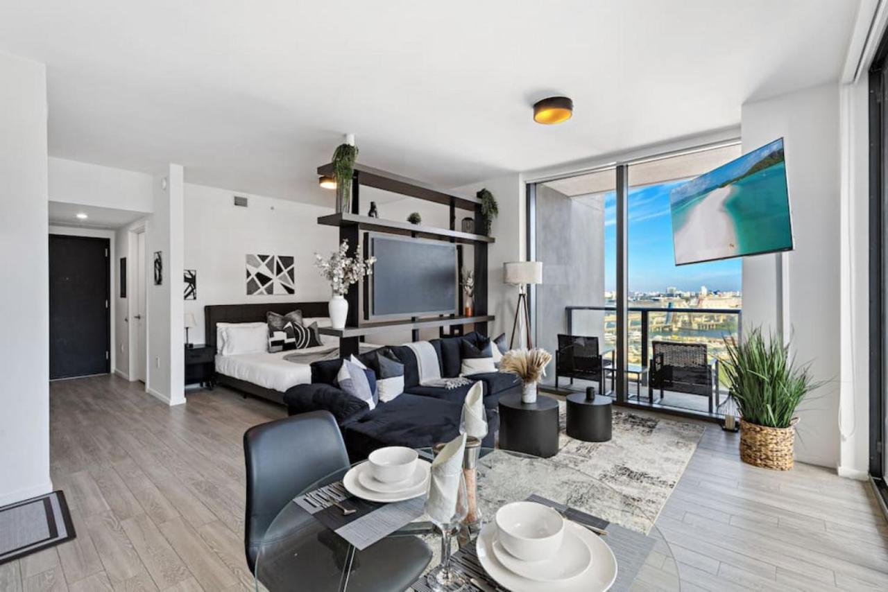 Corner Condo W/ Unrivaled Views Miami Exterior foto